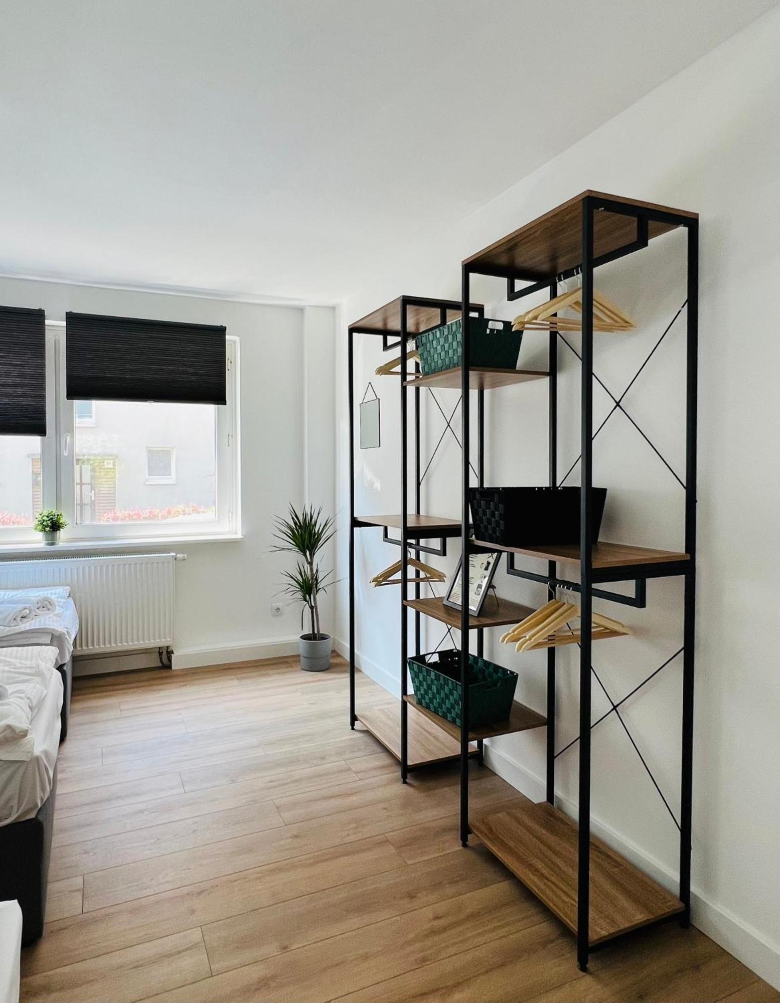 Sali - Remscheid - Apartmenthaus ภายนอก รูปภาพ