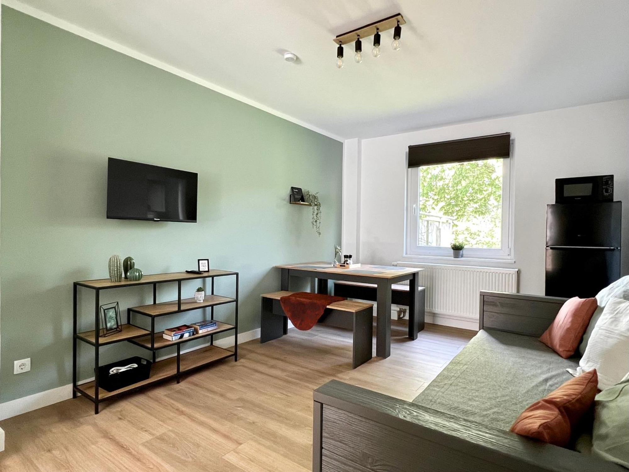 Sali - Remscheid - Apartmenthaus ภายนอก รูปภาพ